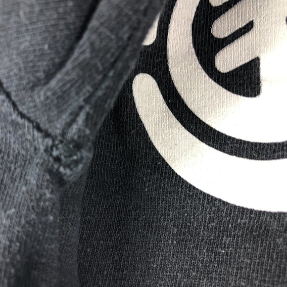 Vintage Element Skateboards Shirt Men's Small Black Faded Cursive Spell Out Logo - Picture 2 of 10